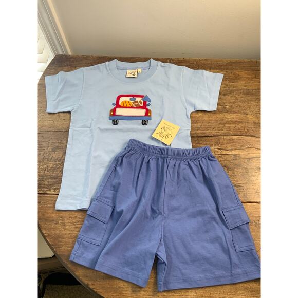 Luigi Boys Truck Sport 2pc outfit size 5 NWT - Picture 3 of 6